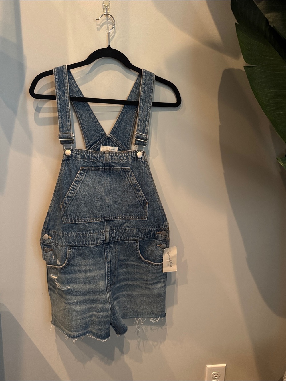 Universal Thread Light Wash Denim Short Overalls